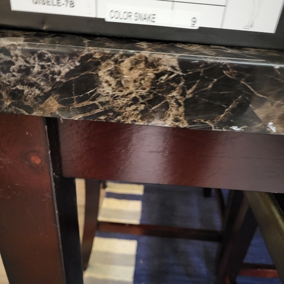 Beautiful snake color knee high boots. Brand new in box and never worn. Size 9 - Picture 7 of 9